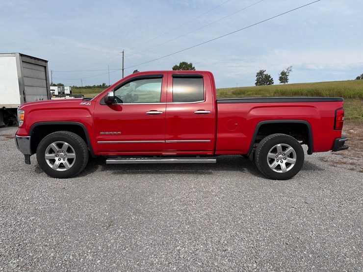 2014-gmc-sierra-1500-image-3