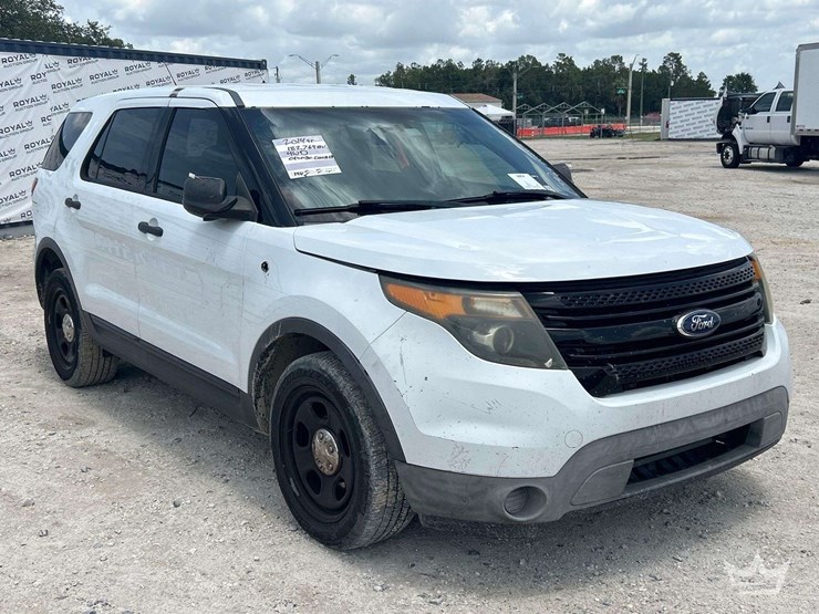 2014-ford-explorer-image-2