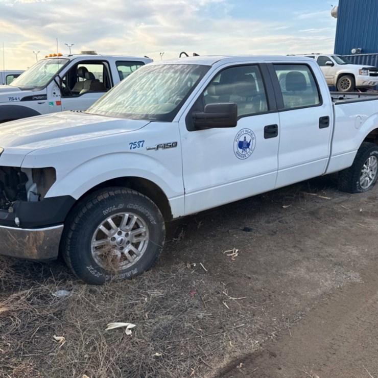 2011 FORD F550