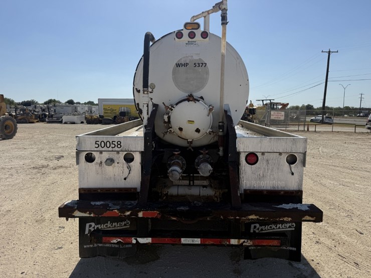 2016-troxell-130bbl-image-6