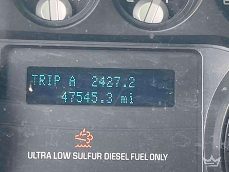 2010-ford-f750-image-6