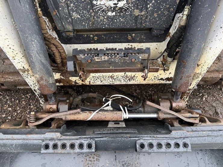 2020-bobcat-t76-image-10