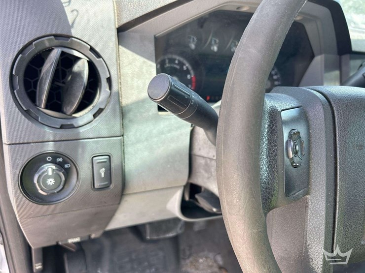 2013-ford-f250-image-25