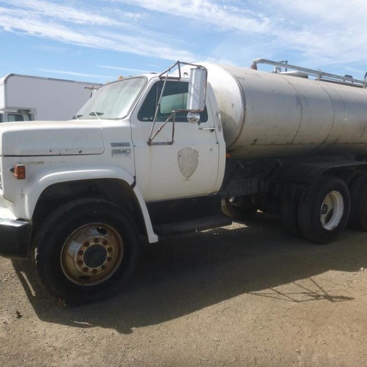 GMC 7000