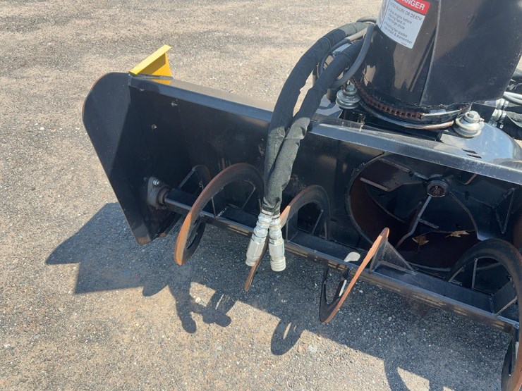 erskine-72"-snow-blower-image-7