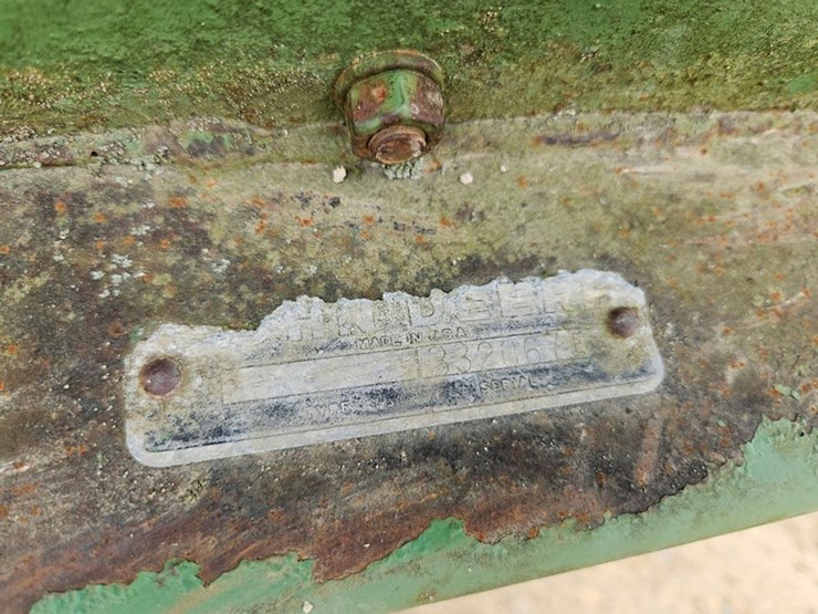 john-deere-3800-image-33
