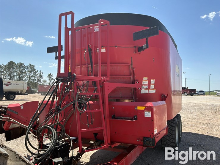 2022-nde-22fs1200d-t/a-feed-mixer-wagon-image-2