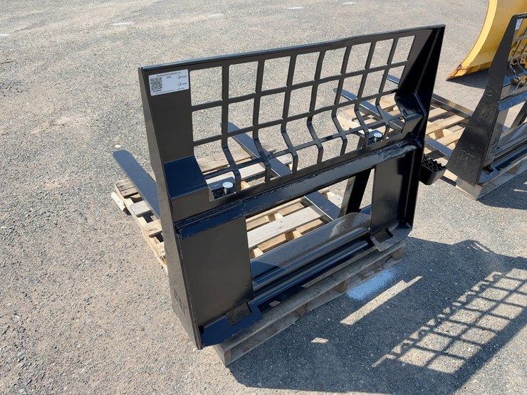 caterpillar-48"-forks-image-3