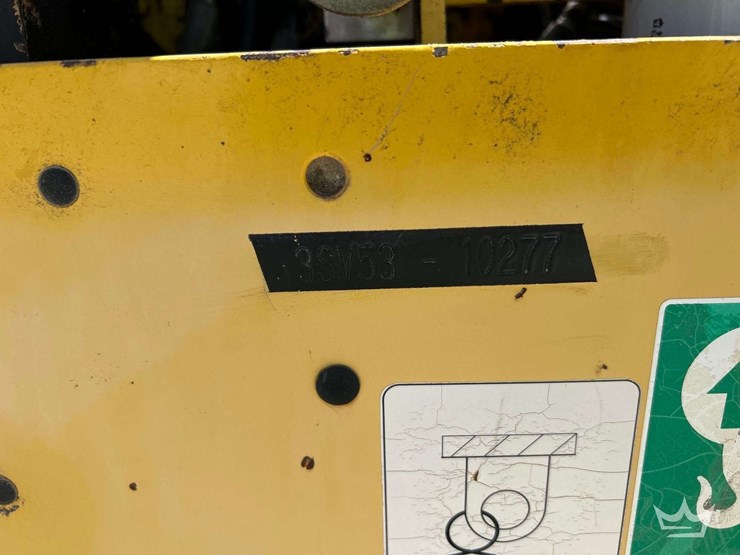 2014-sakai-sv540-vibratory-soil-compactor-image-10