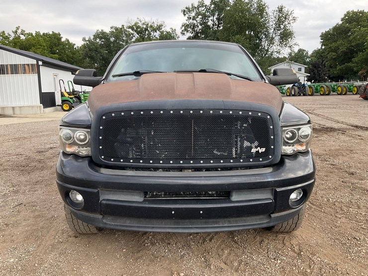 2003-dodge-2500-image-8