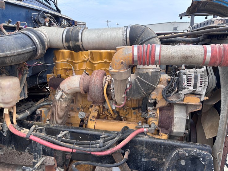 1997-peterbilt-379-image-22