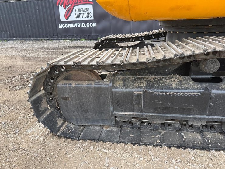 2021-jcb-js160n-lc-image-16