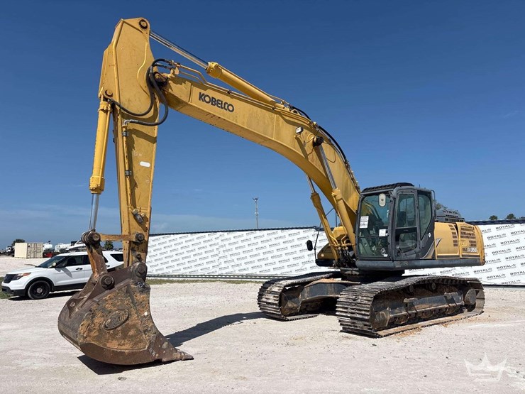 2014-kobelco-sk350-lc-9-image-1