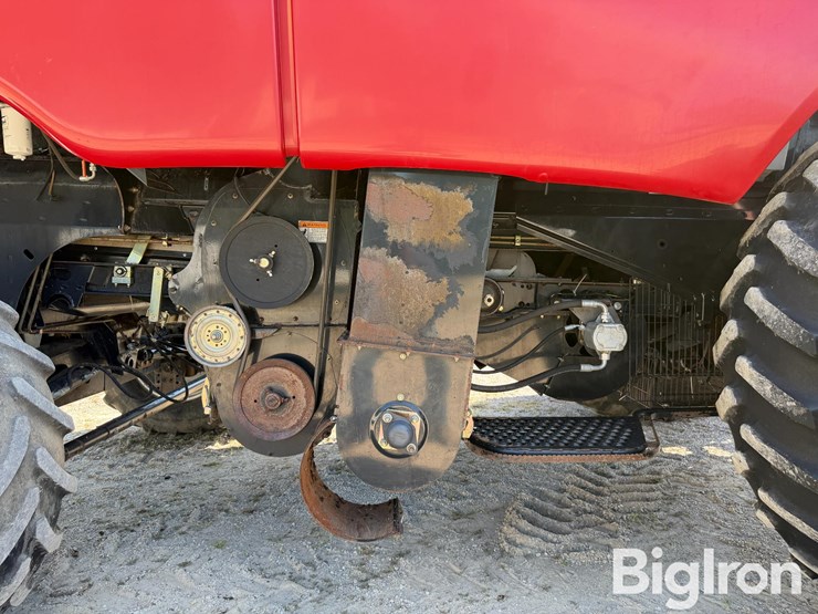 2007-case-ih-7010-image-18