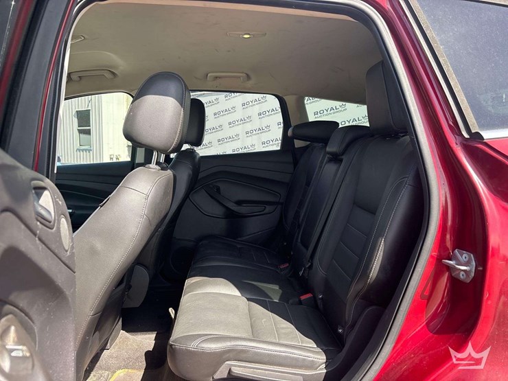 2014-ford-escape-image-21