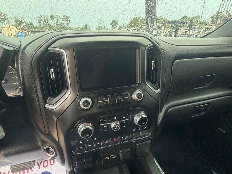 2021-gmc-sierra-1500-image-54