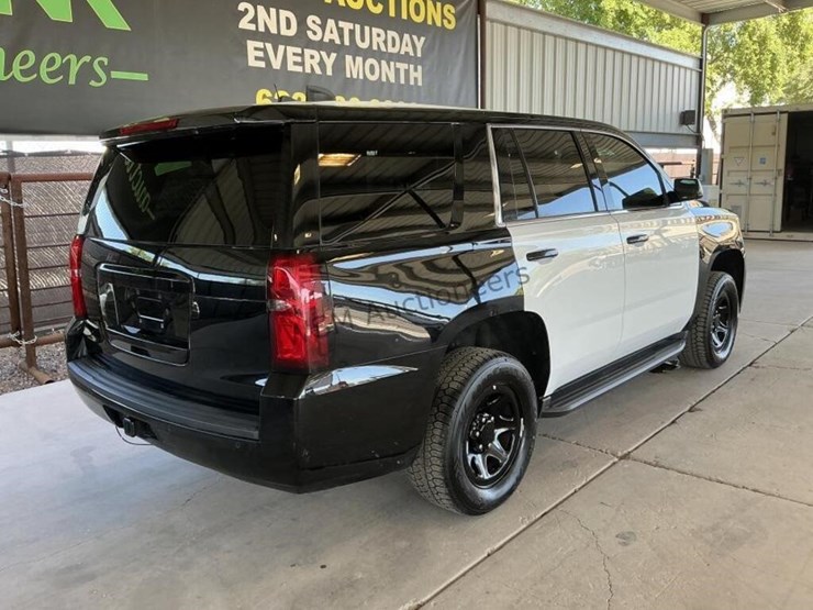 2019-chevrolet-tahoe-image-7