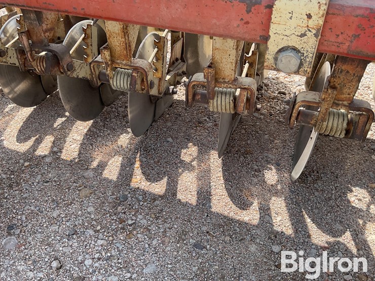 crustbuster-3-pt-disk-drill-image-13