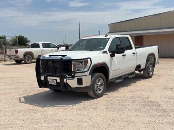 2022-gmc-sierra-2500hd-image-1
