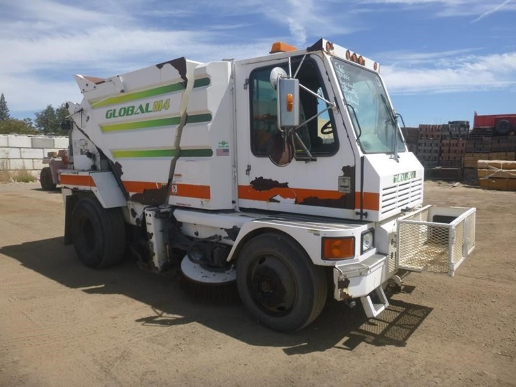 2013-global-m4-sweeper-image-2