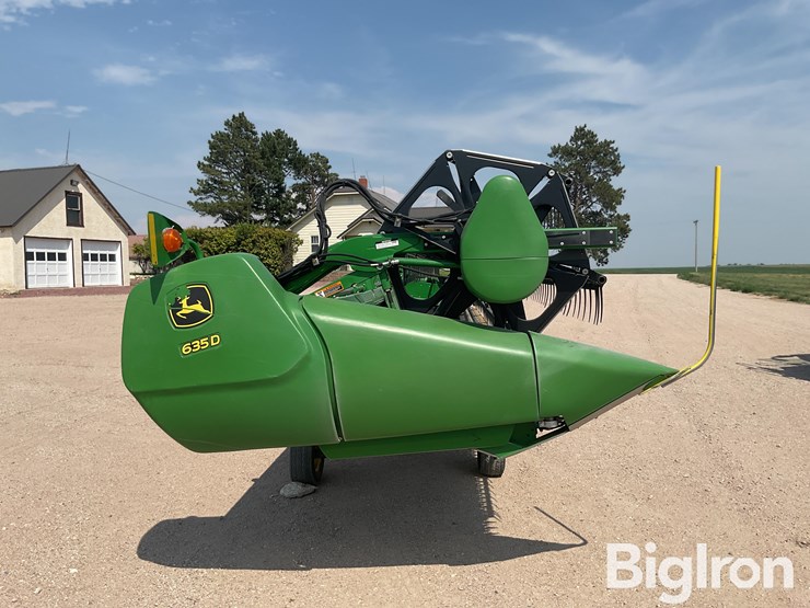 john-deere-635d-image-4