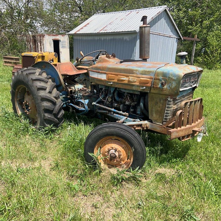 FORD 3000