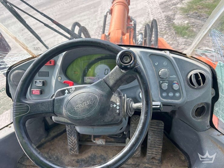 2021-hitachi-zw180-6-image-25