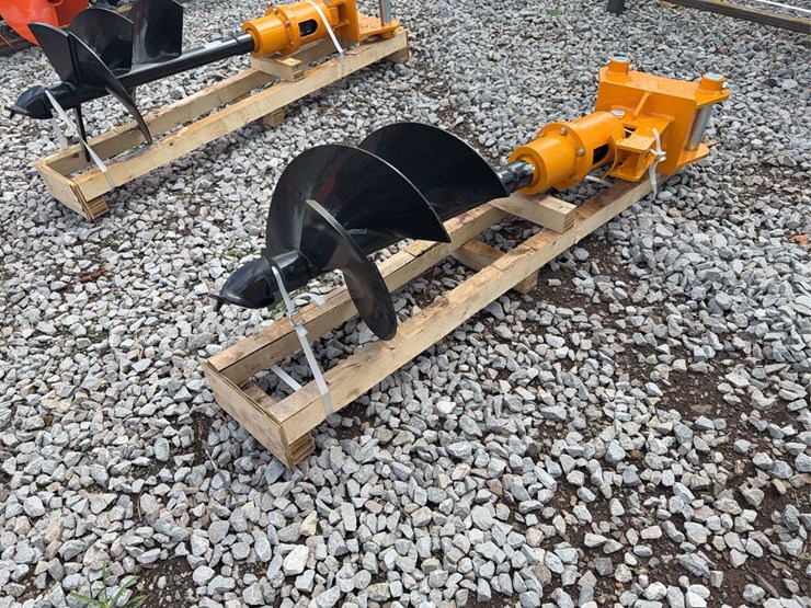 caterpillar-305-image-2