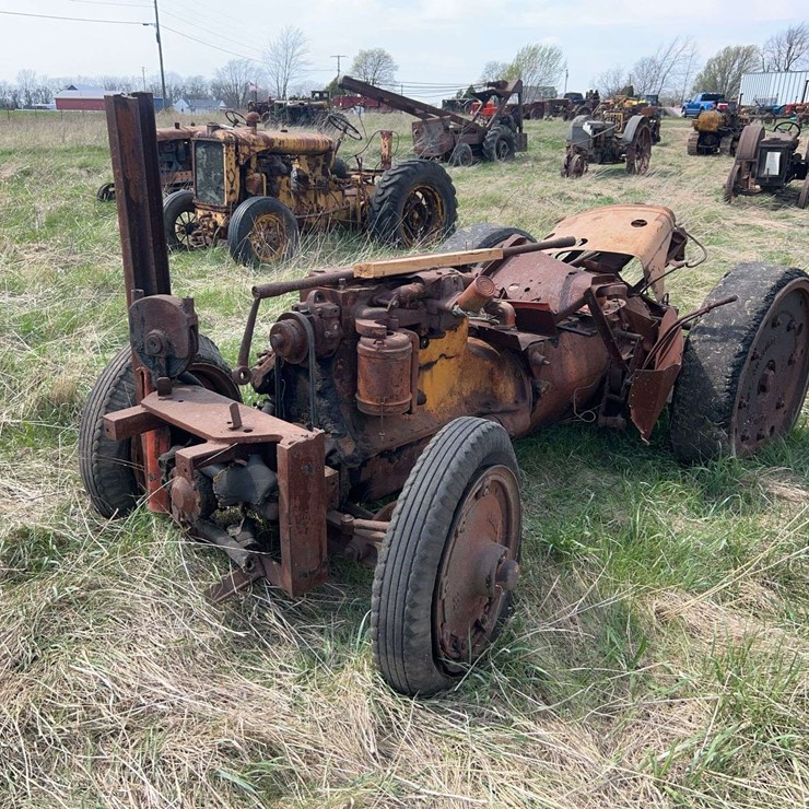 Allis Chalmers U Industrial Parts Tractor