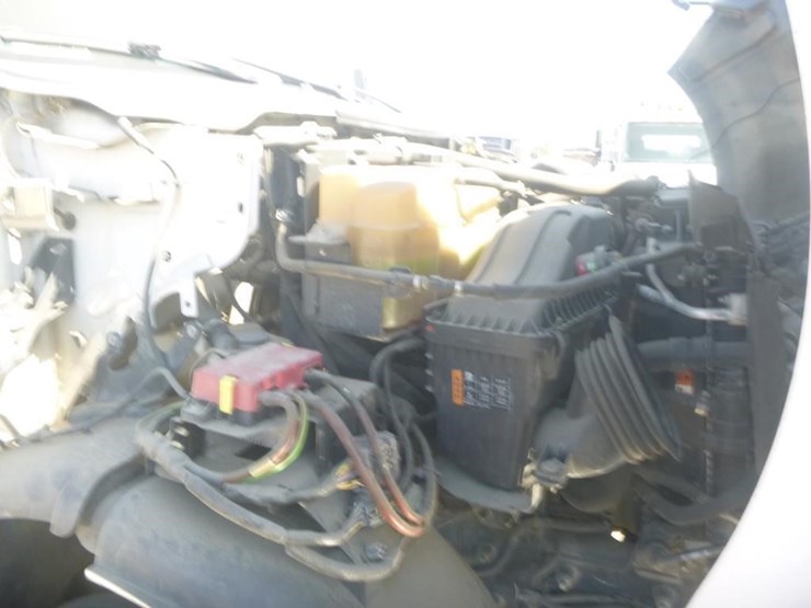 2017-ford-f750-image-28