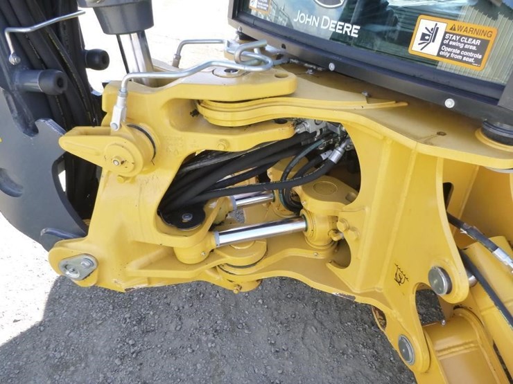 2020-deere-410sg-image-17