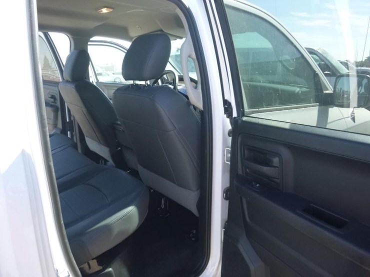 2019-dodge-1500-image-8