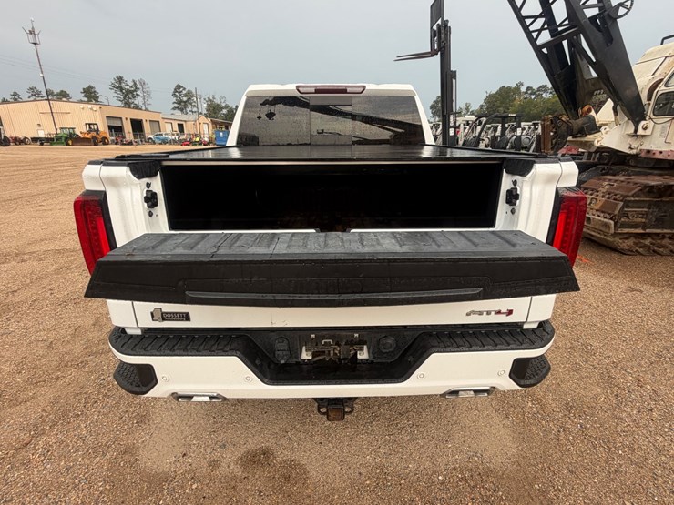 2021-gmc-sierra-1500-image-14