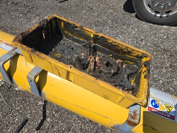 #685-•-2021-westfield-wrx-10-61-auger-image-19