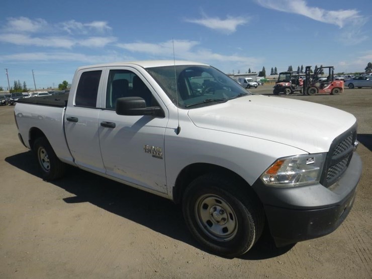 2019-dodge-1500-image-2
