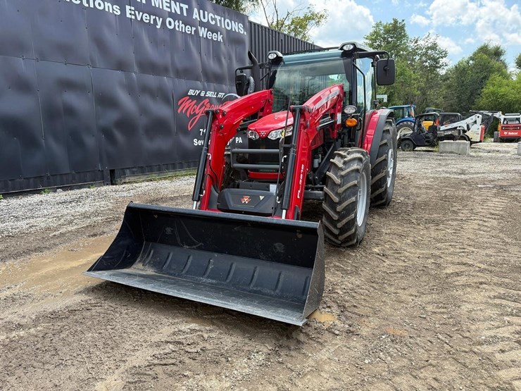 2020-massey-ferguson-4710-image-8