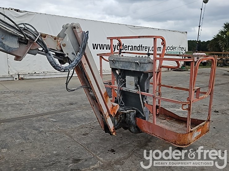 2017-jlg-450aj-image-10