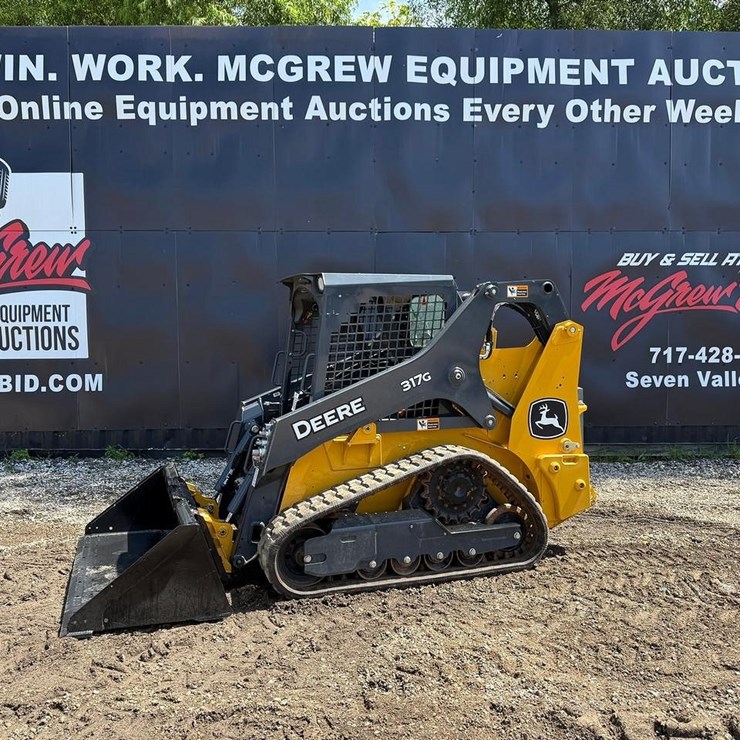 2024 DEERE 317G