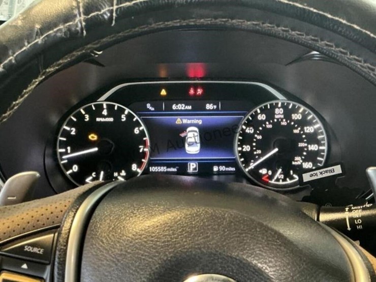 2016-nissan-maxima-sdn-image-16