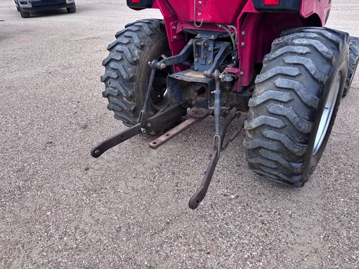 2015-mahindra-2015-image-6