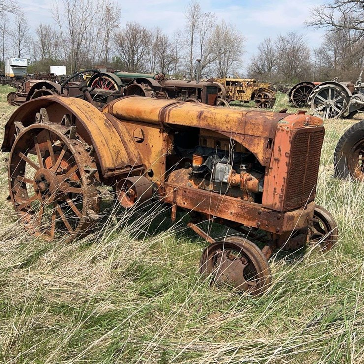 Allis Chalmers WF