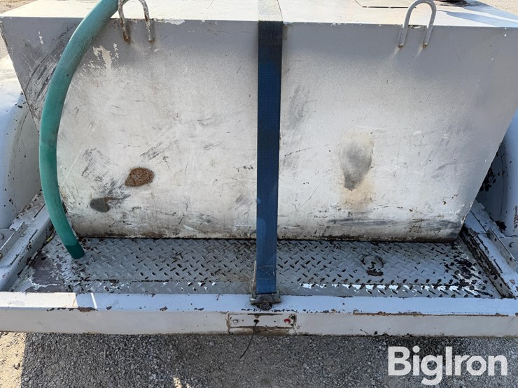 t/a-bumper-pull-fuel-trailer-image-20