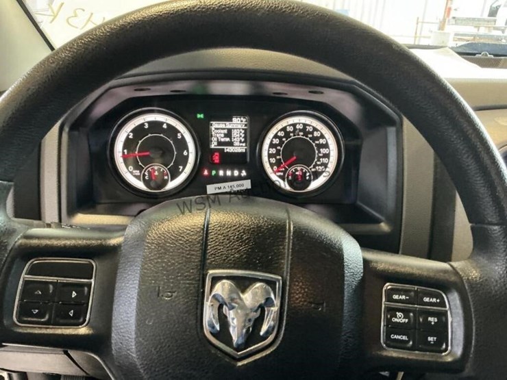 2016-dodge-1500-image-17