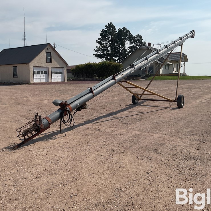 Hutchinson 10” Portable Auger