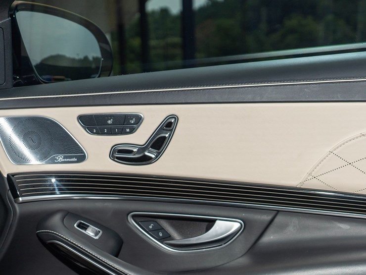 #103-•-2020-mercedes-benz-s560-sedan-image-57