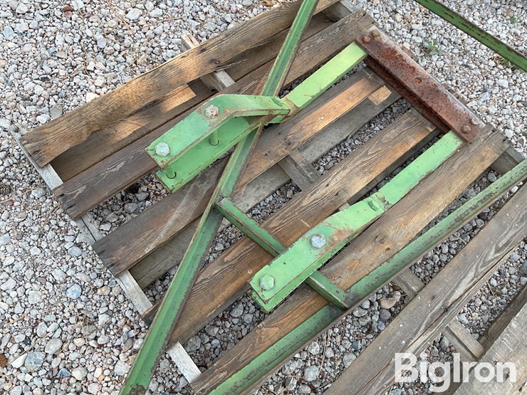 john-deere-drill-hitch-image-13
