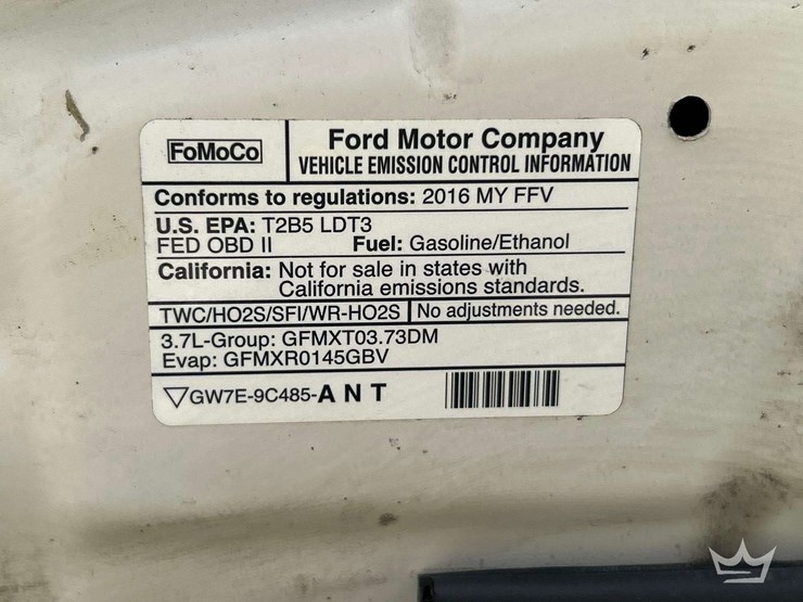 2016-ford-explorer-image-9