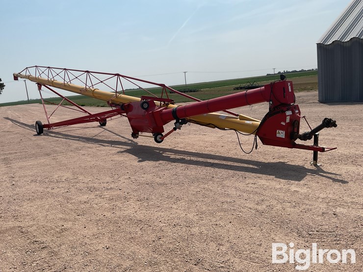westfield-mk-130-91-plus-swing-away-auger-image-3