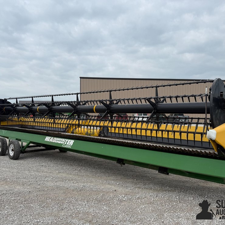 NEW HOLLAND 880CF-35