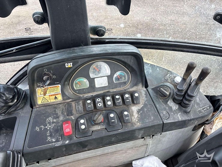 2013-caterpillar-430f-image-20
